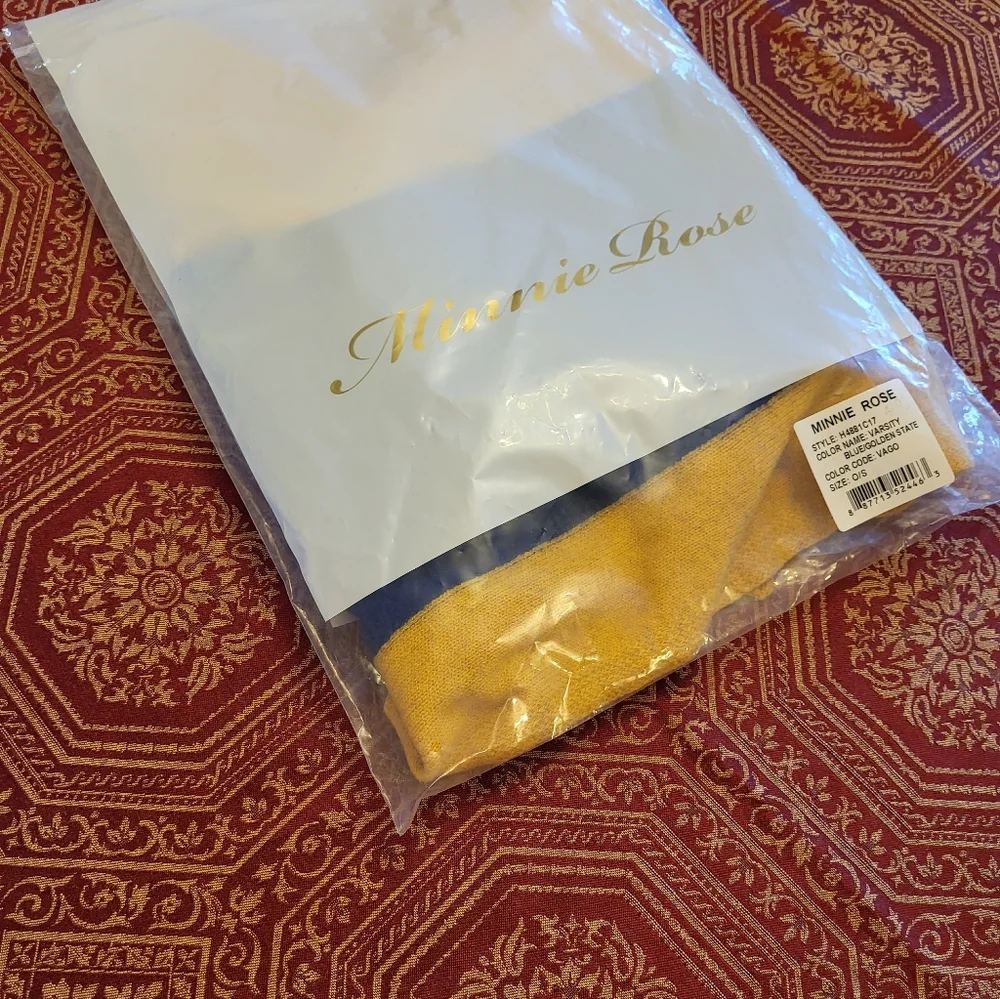 Minnie Rose 100% Cashmere Scarf